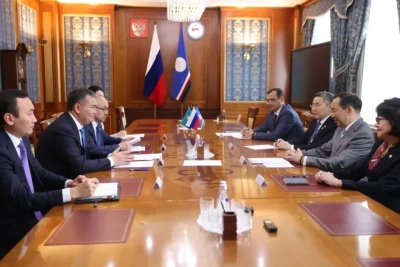 Глава Якутии встретился с делегацией акимата города Астаны / ЯСИА   