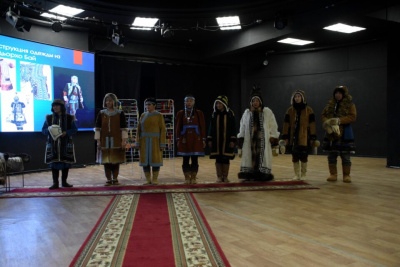Феномен якутской традиционной одежды обсудили участники всероссийского научного форума / ЯСИА   