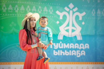 Сбер поздравил якутян с Ысыахом Туймаады / ЯСИА   