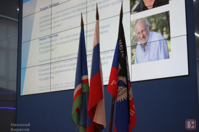 Якутск и ДНР будут вместе учить историю конфликта на Донбассе / Николай Борисов   