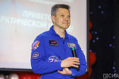 Юные якутяне встретились с космонавтом Олегом Кононенко / Нарыйа Пахомова   