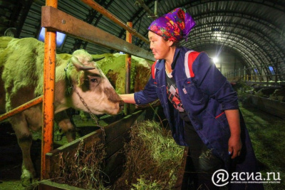Сельским труженицам могут законом сократить рабочую неделю / ЯСИА   