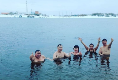 ФОТОФАКТ. Якутские моржи открыли сезон / ЯСИА   Республика Саха (Якутия)