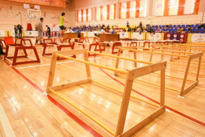 Два рекорда по прыжкам через нарты установили на турнире Виктора Ефимова / Дьулустаан Сергеев   