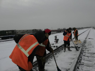 Профессия, без которой не будет железной дороги. О работе путейцев / ЯСИА   