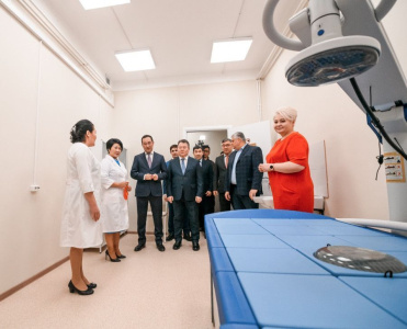 Айсен Николаев добился включения строительства онкодиспансера в Якутске в федеральный бюджет / ЯСИА Якутск Якутск Республика Саха (Якутия)