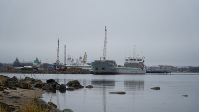 Ленское пароходство завершило навигацию на Лене / ЯСИА  Ленский Республика Саха (Якутия)