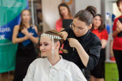 Студентка Якутского медколледжа вышла в финал чемпионата «Абилимпикс 2025» / ЯСИА   