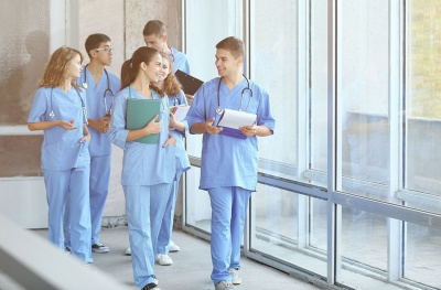 Путин предложил создать студенческие медицинские отряды / ЯСИА   