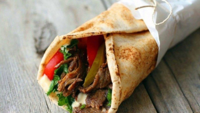 Раскаявшийся владелец кафе, в котором отравились десятки человек, заплатит штраф / ЯСИА   