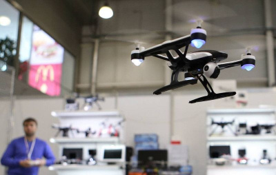 В РФ появятся образовательные программы для подготовки пилотов легких дронов / ЯСИА   Город Санкт-Петербург