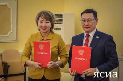 Минобрнауки и женские организации Якутии будут сотрудничать по нацпроекту «Образование» / Артемий Грошев   Республика Саха (Якутия)