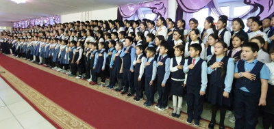 В Майинской школе имени В. Ларионова утро начинается с гимна России / ЯСИА   