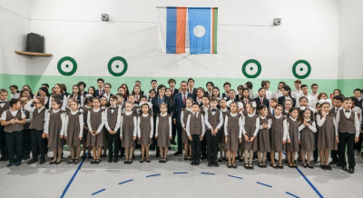 Минпросвещения приветствует патриотическое воспитание, в частности исполнение гимна в школах Якутии / ЯСИА   Республика Саха (Якутия)