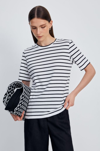 Футболка в полоску из хлопка