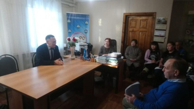 Минэкологии Якутии обеспечит мониторинг источника водоснабжения села Иенгра / ЯСИА   Республика Саха (Якутия)