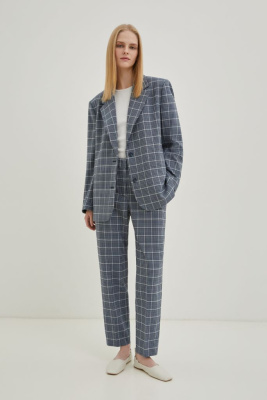 Зауженные брюки в клетку на средней посадке