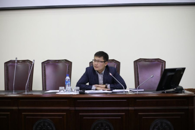 Плановые работы нужно проводить в теплое время года. Мэрия Якутска об отключениях электроэнергии / ЯСИА Якутск Якутск Республика Саха (Якутия)