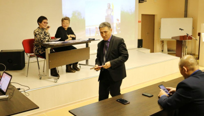 Презентация прошла в духе научно-практической конференции /   Мирнинский Мирнинский