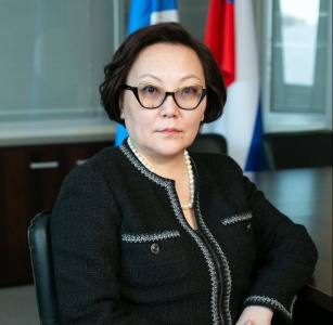 Анонс: О борьбе с коррупцией расскажет Туйара Саввина в эфире программы «Прямой разговор» / ЯСИА   