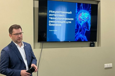 Рушан Сахбиев: «Развивать регион – значит, развивать собственные компании с помощью ИИ» / ЯСИА   