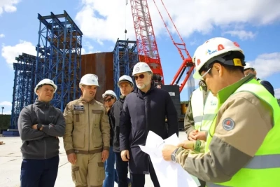 Первый коффердам Ленского моста готов на 90% / ЯСИА   