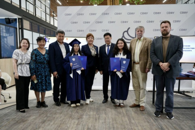 СВФУ и Высшая школа экономики впервые выпустили специалистов по программе двойных дипломов / ЯСИА   