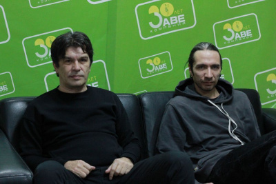 Для поклонников группы «Кино». Гитарист Юрий Каспарян о проекте «Симфоническое кино» / Вероника Аммосова   