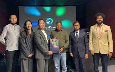 Представителям посольства Индии в России представили якутскую технологию «Экстра Синема» / ЯСИА   