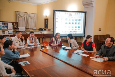 «Голос моей души». В Национальной библиотеке прошла творческая встреча с эвенскими поэтами / Михаил Захаров   