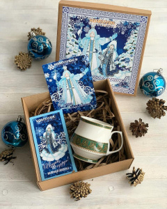 Новогодние подарки от компании «Камелек» / ЯСИА   