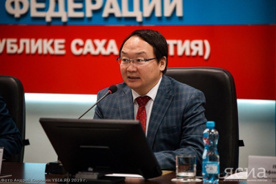 Георгий Степанов: Ключевым пунктом послания главы Якутии стали новые меры по борьбе с бедностью / Аркадий Васильев   Республика Саха (Якутия)