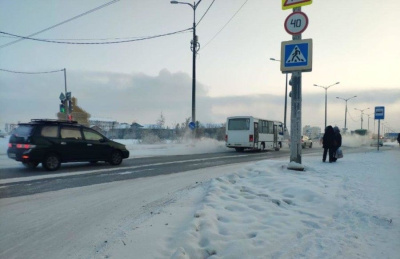 «Было скользко». В ДТП в Якутске пострадала девушка, переходившая дорогу на зеленый свет / ЯСИА Якутск Якутск Республика Саха (Якутия)