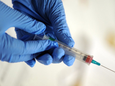 В Якутии работникам торговли, кафе и ресторанов поставят прививки от кори / ЯСИА   Республика Саха (Якутия)