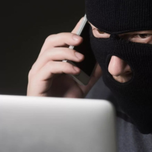 Алмазэргиэнбанк предупреждает. Берегитесь мошенников! / ЯСИА   