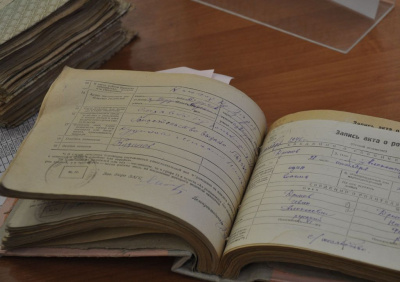 В Якутии внедрят эффективный механизм взаимодействия ЗАГСа с органами местного самоуправления / ЯСИА   Республика Саха (Якутия)