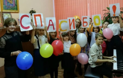 В школы искусств Алданского района доставили музыкальные инструменты в рамках нацпроекта «Культура» / ЯСИА  Алданский Республика Саха (Якутия)