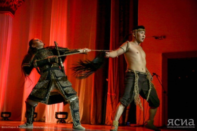 Заряд энергии на преодоление новых вершин. В Якутии подвели итоги Года театра в России / Иван Евсеев   Республика Саха (Якутия)