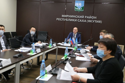 Тас-Юрях: развитию наслега помогают недропользователи /   Мирнинский Мирнинский