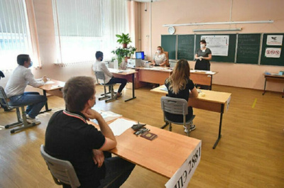 Одиннадцатиклассникам, которые не собираются поступать в вузы, могут разрешить не сдавать ЕГЭ / ЯСИА   Город Москва