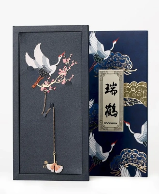 Закладка для книг с подвеской "Журавль благополучия" (металл)