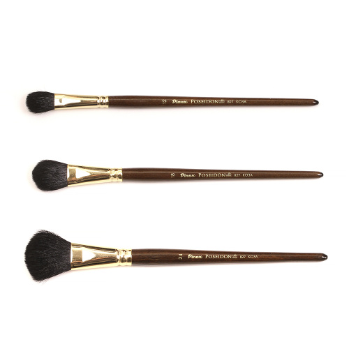 Кисть коза черная овальная Pinax "Poseidon 827" короткая ручка