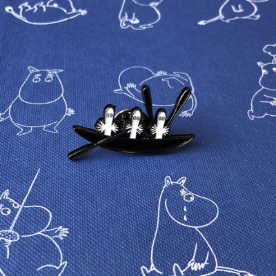 Значок эмалированный "Муми-тролли" Хатифнатты