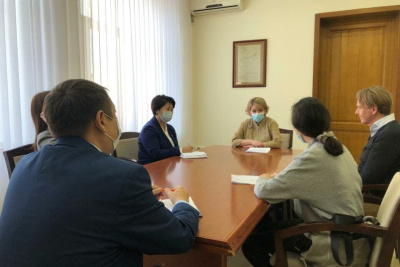 Эксперт ВОЗ Ник Гульдемонд: в Якутии нацелены на решение проблем конкретного человека / ЯСИА   Республика Саха (Якутия)