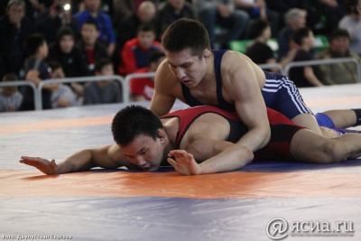 60 якутских борцов выступят на чемпионате Дальнего Востока / Дьулустаан Сергеев   Республика Саха (Якутия)