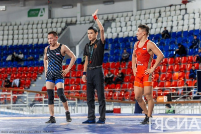 Фоторепортаж: Первый день чемпионата Дальнего Востока по вольной борьбе / Андрей Сорокин   Город Владивосток