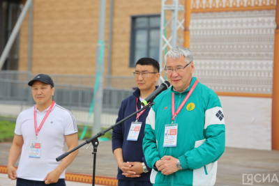 Айаал Бурцев: «Мы рады всем, кто приехал в Таттинский улус» / Дьулустаан Сергеев   