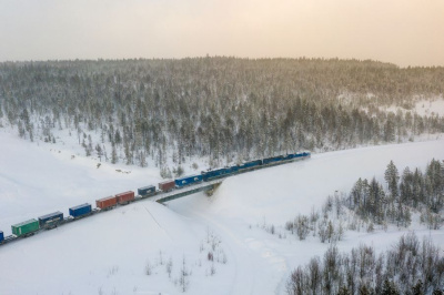 За два месяца по инфраструктуре АО «АК «ЖДЯ» перевезено 1,4 млн тонн грузов / ЯСИА   