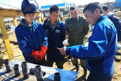 Более 30 жителей Горного района Якутии пройдут обучение рабочим профессиям / ЯСИА   Республика Саха (Якутия)