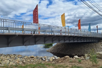 В селе Ытык-Кюёль открыли мост через реку Татта / ЯСИА   